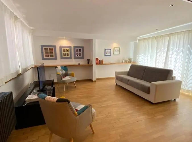 Giulio Cesare House * Рим